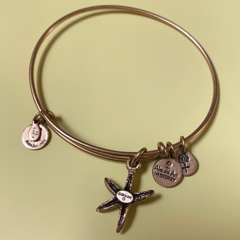 Alex & Ani Rafaelian Gold Starfish Bangle Bracelet - Picture 3 of 3